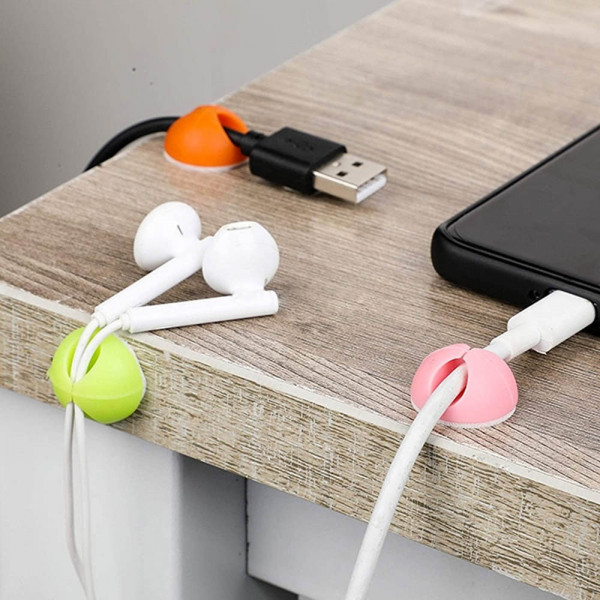 Малки самозалепващи се кукички-органайзери за разпиляните кабели, 4 бр