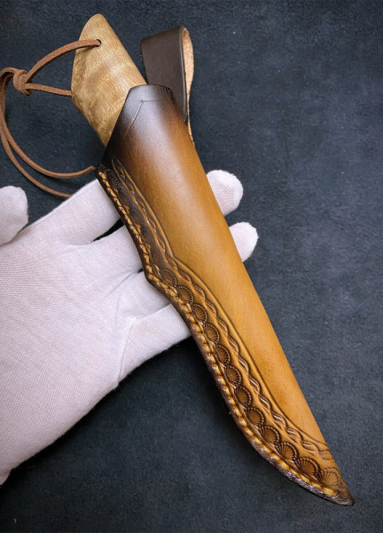 Ръчно изработен ловен нож DAMASKUS DMKELEVEN, японска дамаска стомана VG10 75 слоя, кожена кания
