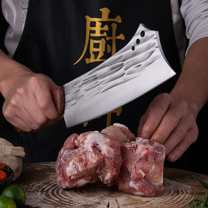 Тежък японски кухненски нож - сатър Nikiri SANTOKU,  фултанг, кована стомана 5CR13Mov, 615 gr.