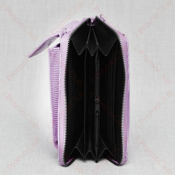 Практично и елегантно дамско портмоне от еко кожа - чантичка PURPLE В3024