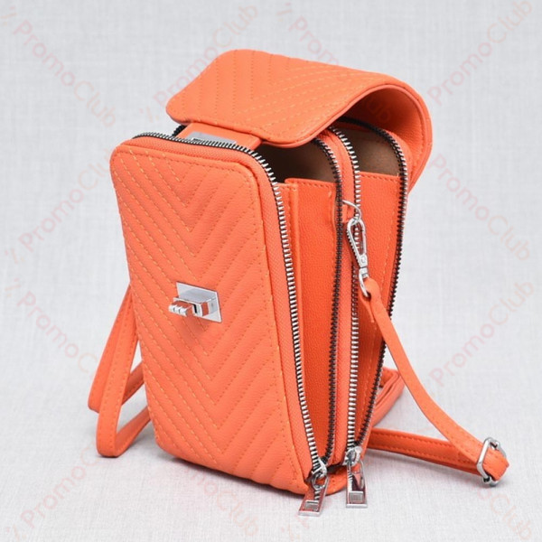 Луксозно практично и елегантно дамско портмоне от еко кожа - чантичка SALMON В412