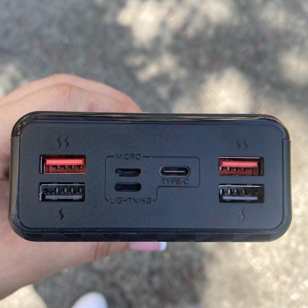60000mAh Соларна преносима батерия UKC POWERBANK ART-8058 с фенерче