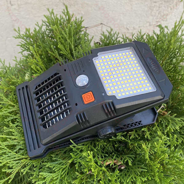 Соларна лампа с щипка и UV светлина против комари W7104- LED, сензор за движение, водоустойчивост, със сменяема литиева батерия
