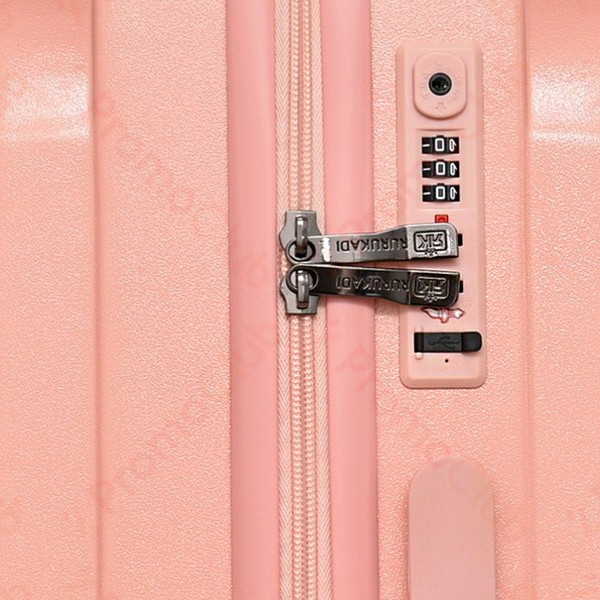 Надежден и практичен авио куфар със заключване с шифър 67см, PP - PINK  809-2