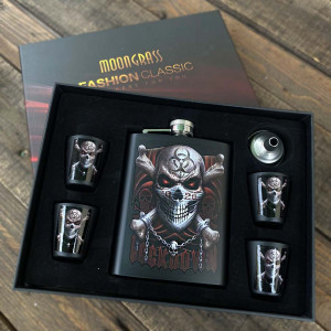 Стилен подаръчен комплект SKULL - манерка за алкохол, чашки и фунийка DJH1802