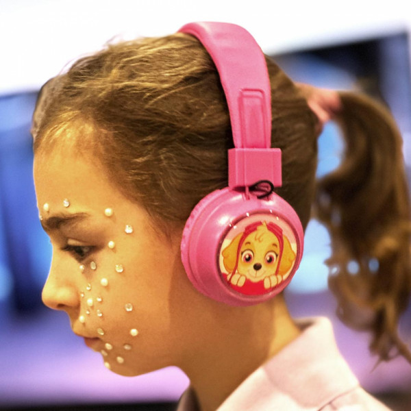 Детски безжични светещи слушалки Пес патрул Paw Patrol със Скай - розови MF-202E, с Wireless 5.3