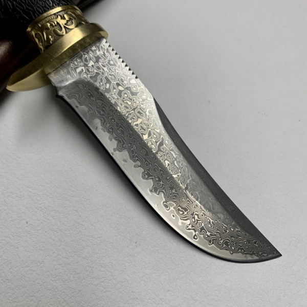 Ръчно изработен ловен нож EAGLE MALAYSIA DAMASKUS, дамаска стомана VG10, дръжка абанос