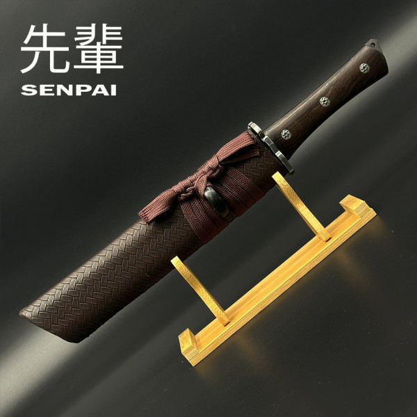 Голям традиционен японски нож SENPAI, японска неръждаема стомана, дървена кания с кожа и дървена стойка