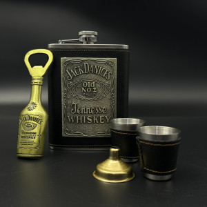 Стилен подаръчен комплект манерка с 2 чашки, фуния и отварачка Jack Daniels Old No.2 Brand – DJH1441