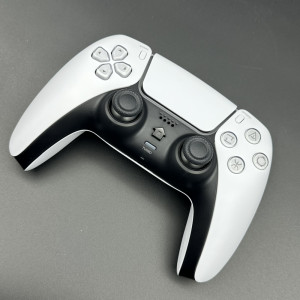 Бърз и удобен джойстик за PS4 с двойна вибрация и тъчпад, изработен от висококачественa ABS пластмаса