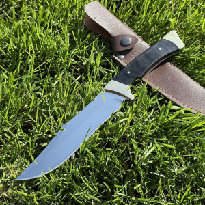 Агресивен ловен нож МТ SPARTAN-B, стомана Bohler M390, твърдост 62HRc!!! Кожена кания