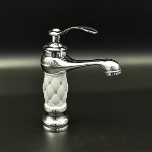 Луксозен ретро смесител BAROQUE  LN-1435 SILVER за кухня и баня,  самостоящ, смесителна батерия