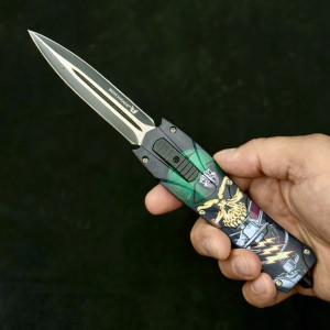 Автоматичен  двуостър нож за самозащита BENCHMADE PIRATE SKULL,  стомана D2