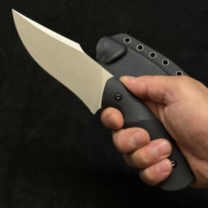 Тежък тактически/ловен нож Der HUNT 725, фултанг, стомана D2 , дръжка G10, тактическа кания KYDEX