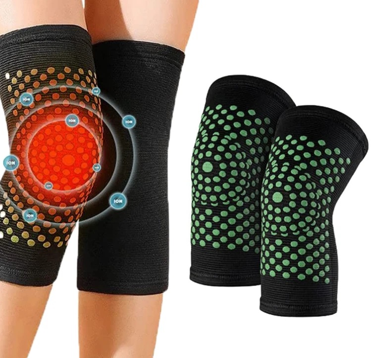Комплект от 2 бр. самозагряващи се наколенки с турмалин - еластични, универсален размер, унисекс, цвят черен