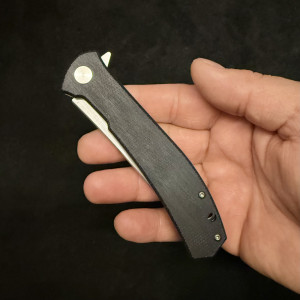 Полуавтоматичен сгъваем нож BEAR Orient  1722-3 с палец за отваряне, стомана D2, дръжка G10, кутия