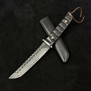 Автентичен самурайски японски AIKUCHI TANTO DAMASKUS нож от дамаска стомана VG10/60 слоя, фултанг, дръжка и кания махагон