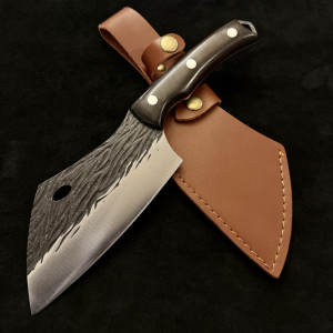 Тежък кухненски нож - сатър - AXE 132, фултанг, дръжка махагон, манганова (хадфийлдова, "железопътна") стомана