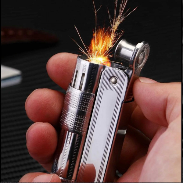 Класическа австрийска бензинова запалка IMCO STORM, проста, здрава, тествана в много войни над 100 г.