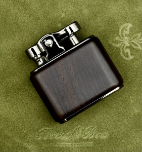 🔥 Луксозна абаносова бензинова запалка Honest Ebony с 3 камъчета в комплекта, подаръчна кутия