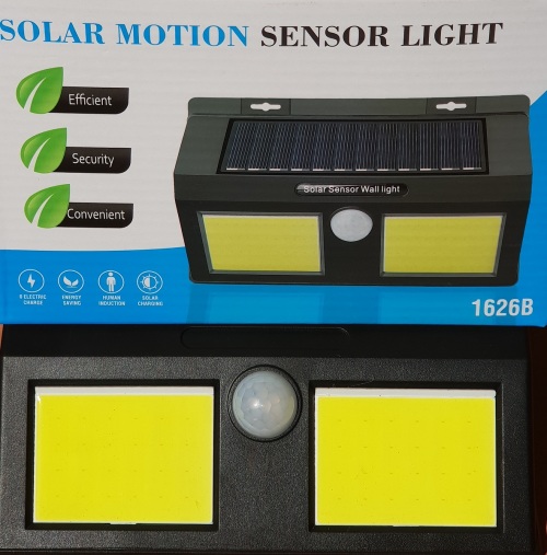 Водоустойчива двойна автономна соларна LED лампа с вградени батерии