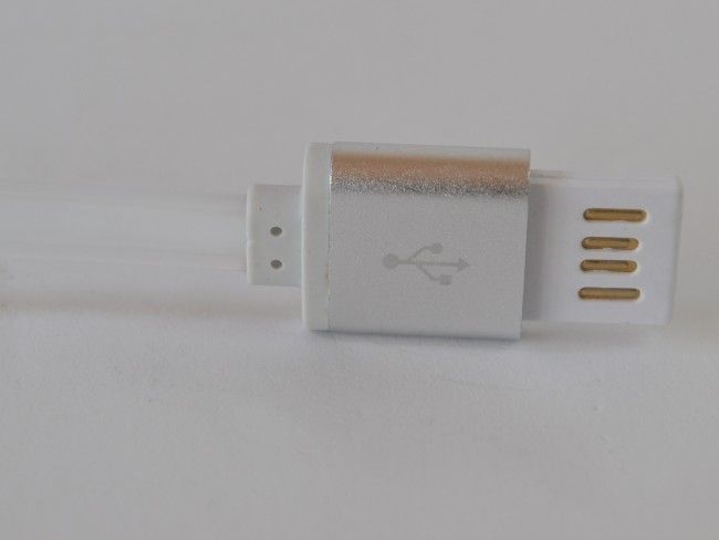 Супер мощен и качествен кабел за Apple iPad и iPhone 5 / 6
