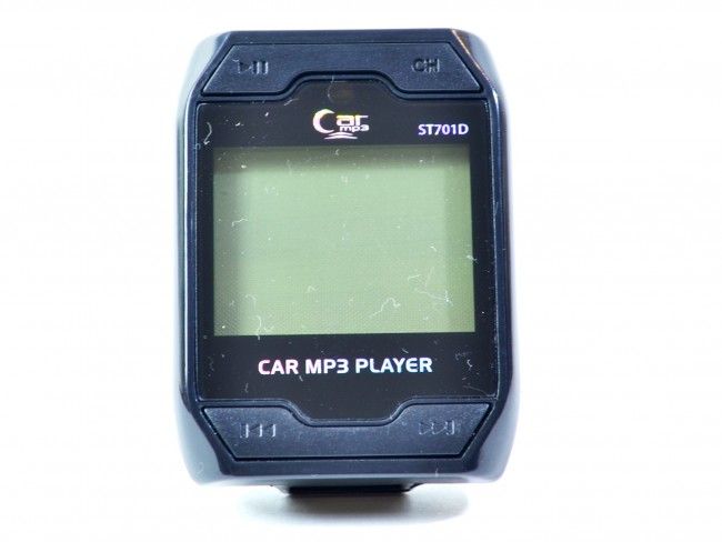 Aвто музикален MP3 миникомпютър - FM трансмитер ST701D с дистаниционно управление