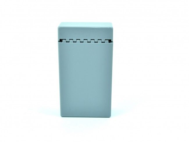 Пластмасов калъф за кутия за цигари 100мм. с автоматично пружинно отваряне СИВО 089 