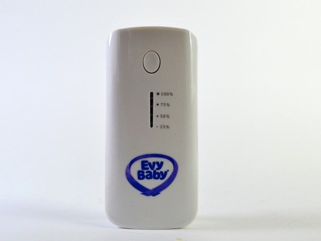 Kомпактна универсална Li-Ion външна USB батерия EVY BABY 5200mAh WHITE