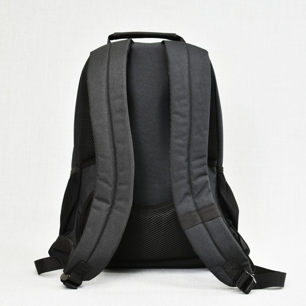 Хай тек раница за лаптоп XPlorer BLACK 683 с анатомичен гръб, 42 см