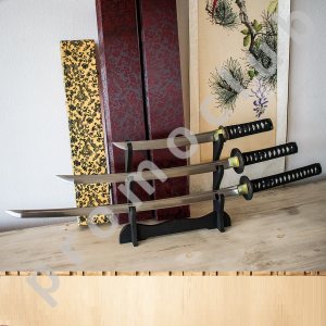 Първокласен японски самурайски меч УАКИЗАШИ с истинско заточване, дървена кания,лукс кутия